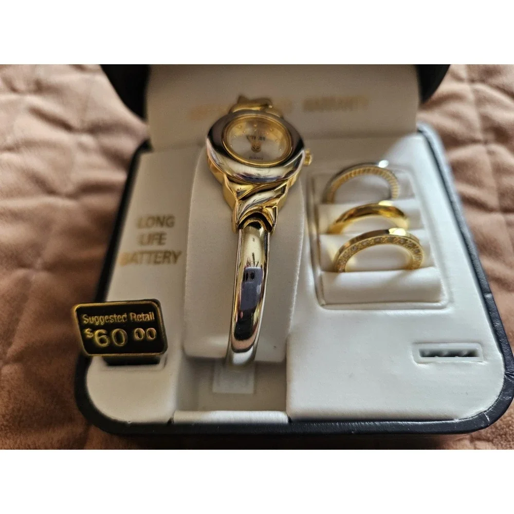 Vtg. Gitano Fashion Gold/Silver Watch Gift Set in Original Box, Needs Battery